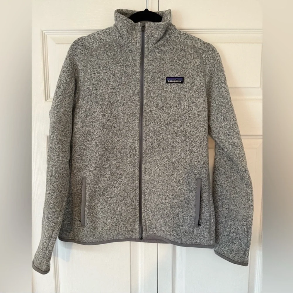 Patagonia Women's Better Sweater Gray
Fleece Jacket - Picture 1 of 3